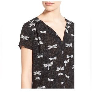 Hinge V-Neck Short-Sleeve Top | Size Medium